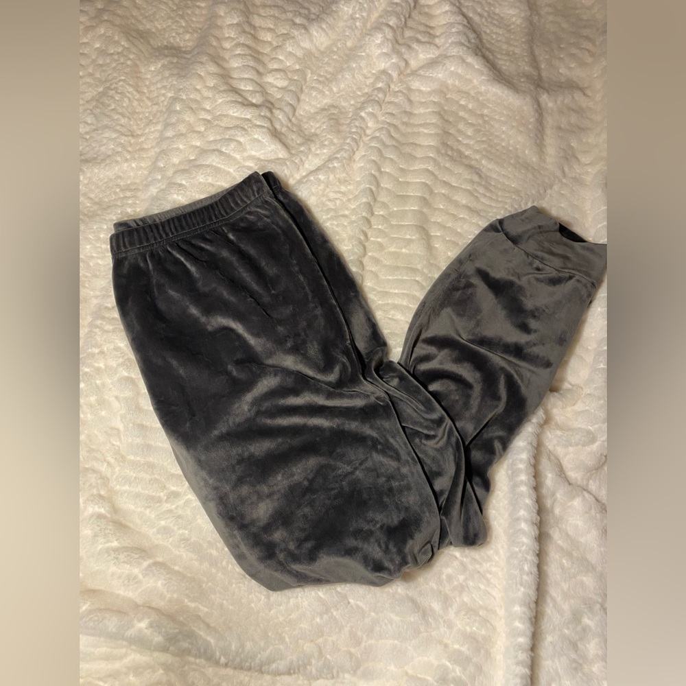 Women’s large sweatpants